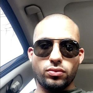 Meet your Posher, Peter